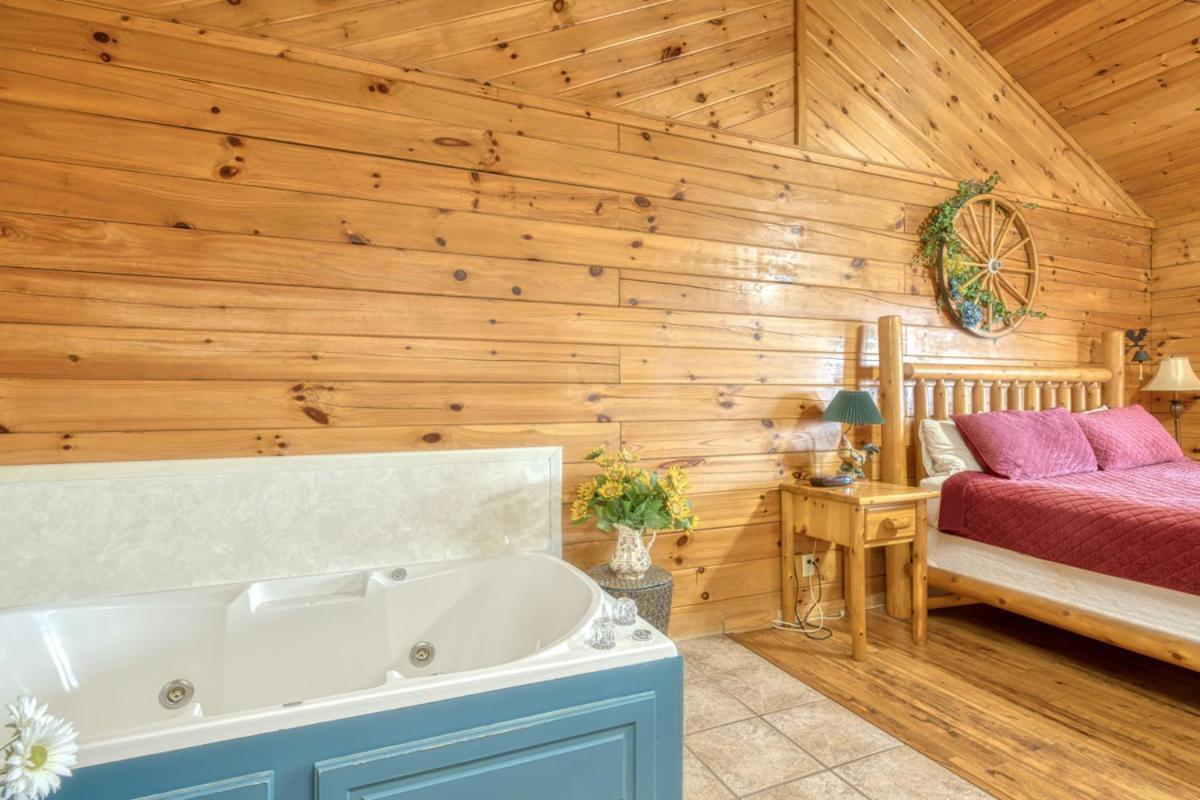 A Hen House Villa Pigeon Forge Exterior photo